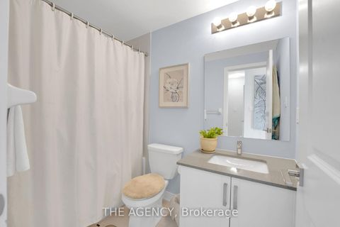 Photo 12 at 14 - 39 John Perkins Bull Drive, CFB, Toronto