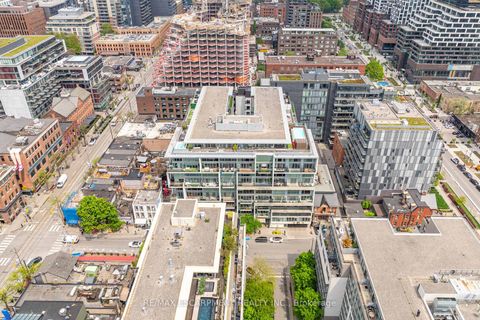 Photo 1 at 428 - 75 Portland Street, Waterfront Communities C1, Toronto