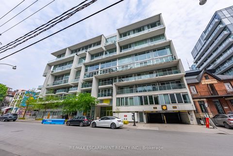 Photo 3 at 428 - 75 Portland Street, Waterfront Communities C1, Toronto