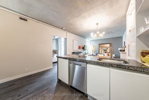 Photo 15 at 428 - 75 Portland Street, Waterfront Communities C1, Toronto