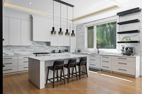 Photo 13 at 71 Yorkview Drive, Willowdale West, Toronto