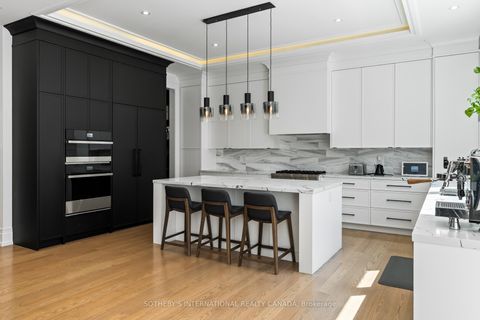 Photo 14 at 71 Yorkview Drive, Willowdale West, Toronto
