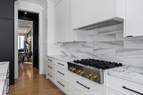 Photo 16 at 71 Yorkview Drive, Willowdale West, Toronto