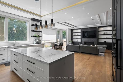 Photo 18 at 71 Yorkview Drive, Willowdale West, Toronto