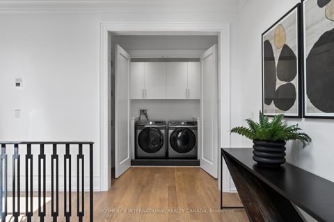 Photo 20 at 71 Yorkview Drive, Willowdale West, Toronto