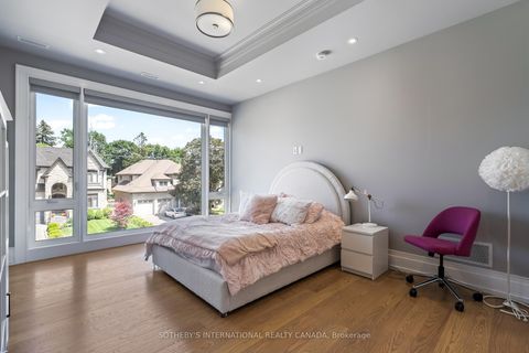 Photo 33 at 71 Yorkview Drive, Willowdale West, Toronto