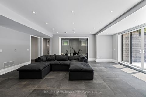 Photo 37 at 71 Yorkview Drive, Willowdale West, Toronto