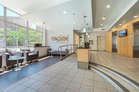 Photo 2 at 808 - 39 Parliament Street, Waterfront Communities C8, Toronto