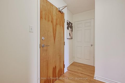 Photo 3 at 808 - 39 Parliament Street, Waterfront Communities C8, Toronto