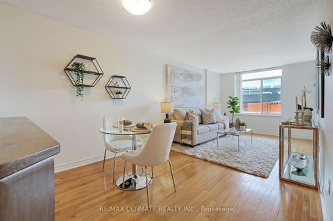 Photo 9 at 808 - 39 Parliament Street, Waterfront Communities C8, Toronto