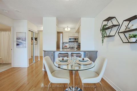 Photo 12 at 808 - 39 Parliament Street, Waterfront Communities C8, Toronto