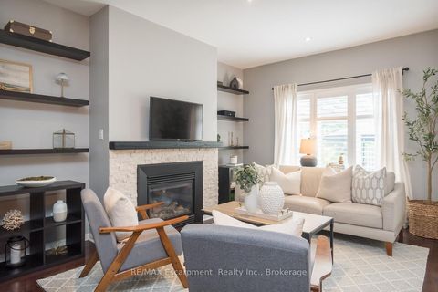 Photo 5 at 2377 Stone Glen Crescent, WM Westmount, Oakville