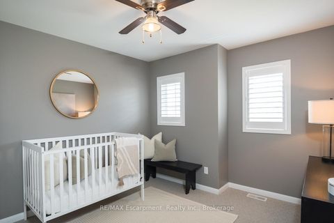 Photo 22 at 2377 Stone Glen Crescent, WM Westmount, Oakville