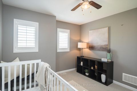 Photo 23 at 2377 Stone Glen Crescent, WM Westmount, Oakville