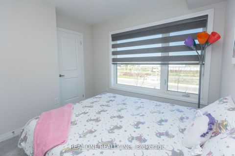 Photo 8 at 203 Downsview Park Boulevard, CFB, Toronto