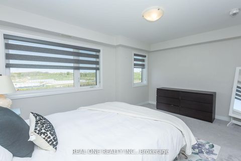 Photo 14 at 203 Downsview Park Boulevard, CFB, Toronto