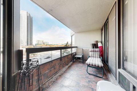 Photo 30 at 401 - 7460 Bathurst Street, Brownridge, Vaughan