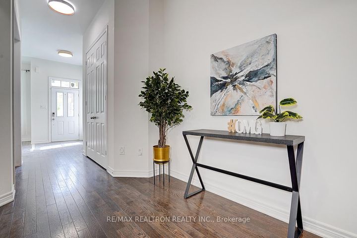 Photo 22 at 24 Valmont Avenue, Jefferson, Richmond Hill