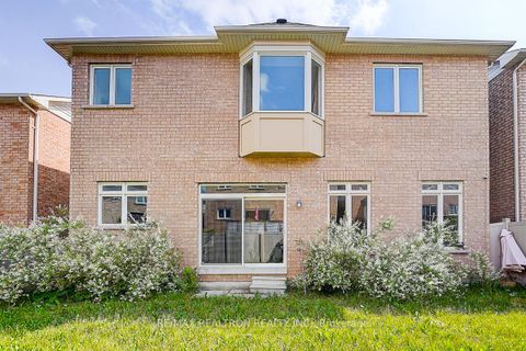 Photo 3 at 24 Valmont Avenue, Jefferson, Richmond Hill