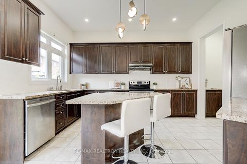 Photo 35 at 24 Valmont Avenue, Jefferson, Richmond Hill