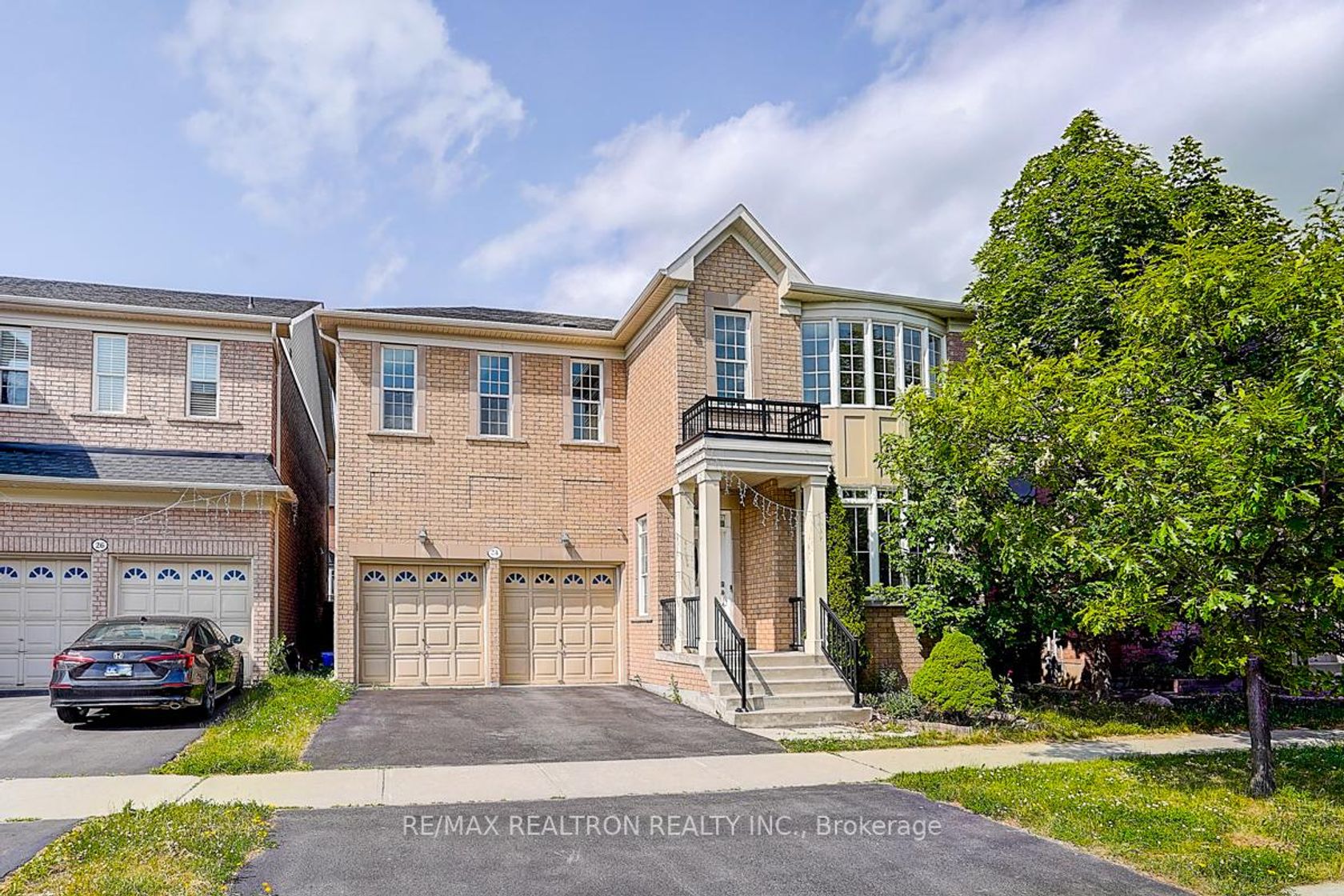 24 Valmont Avenue, Jefferson, Richmond Hill 