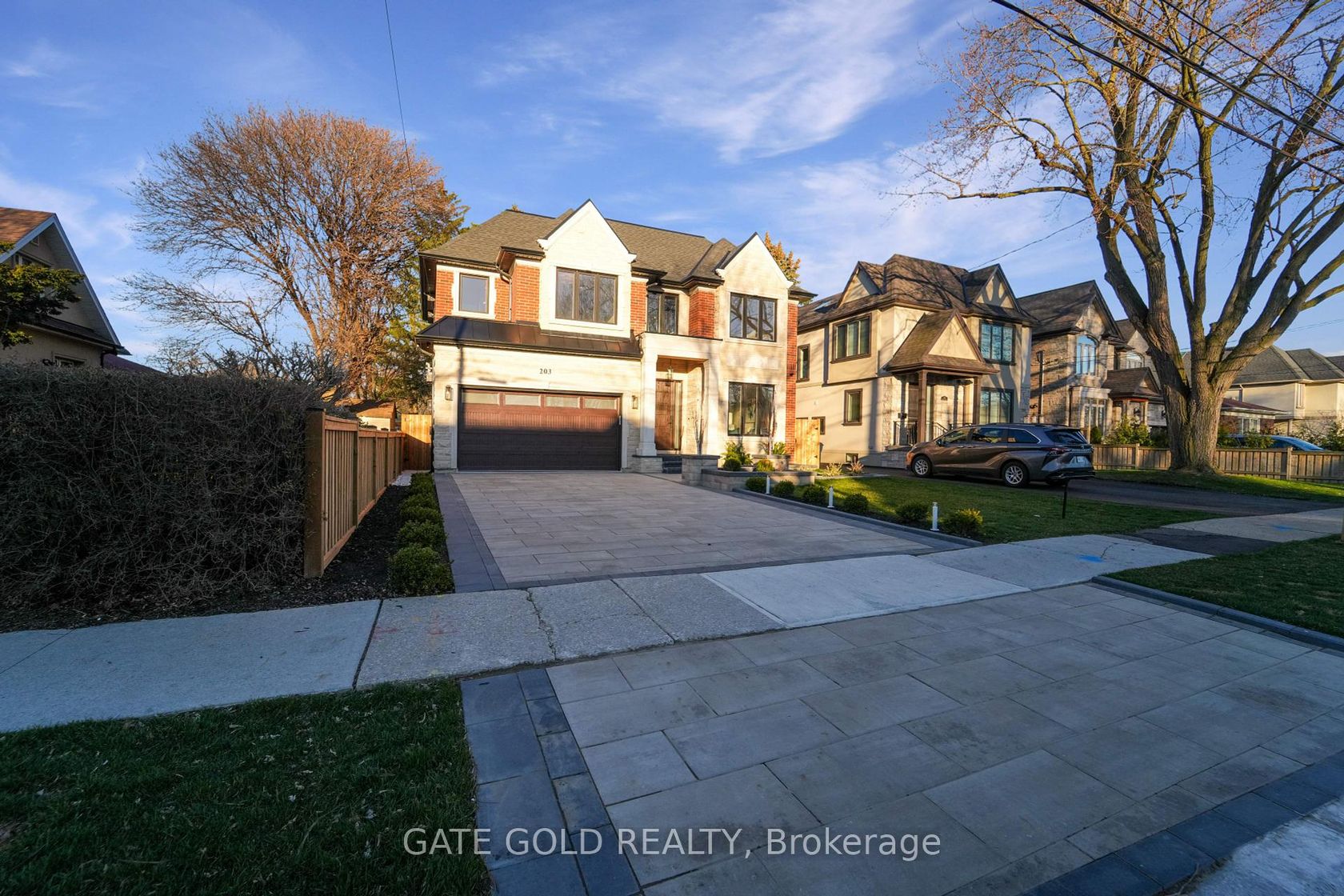 203 Shaver Avenue N, City Centre West, Toronto 