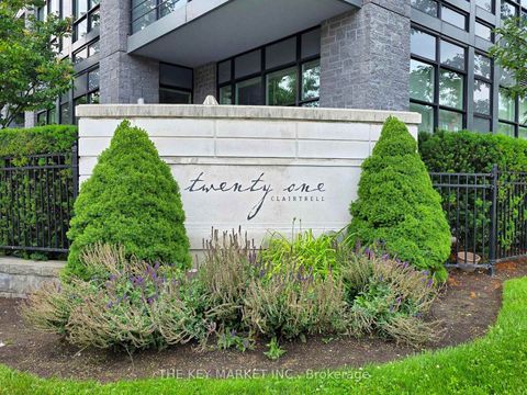 Photo 3 at 217 - 21 Clairtrell Road, Willowdale East, Toronto