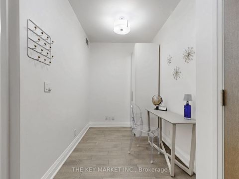 Photo 11 at 217 - 21 Clairtrell Road, Willowdale East, Toronto