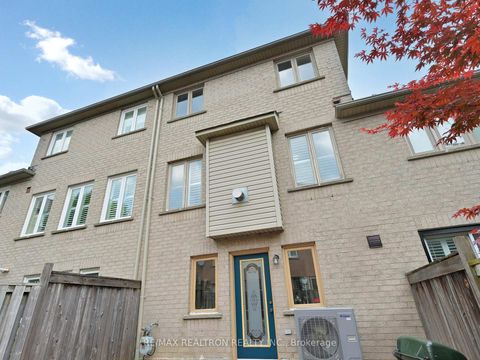 Photo 43 at 8 Coburg Crescent, Langstaff, Richmond Hill
