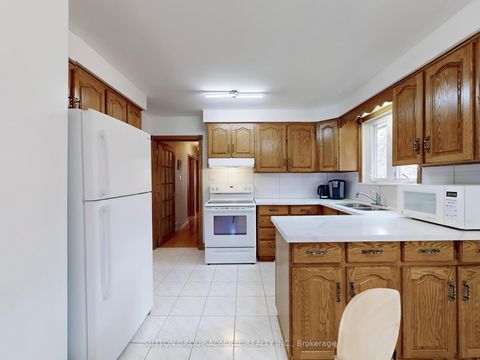 Photo 13 at 36 Bluehaven Crescent, Humbermede, Toronto Photo 13 at 36 Bluehaven Crescent, Humbermede, Toronto