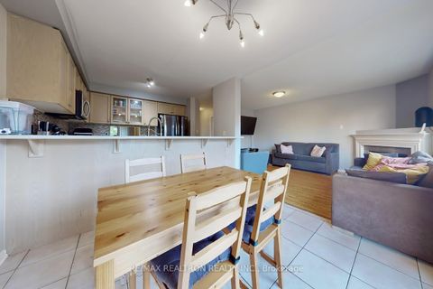 Photo 13 at 4 Kalmar Crescent, Oak Ridges, Richmond Hill