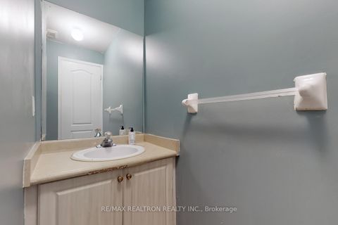 Photo 20 at 4 Kalmar Crescent, Oak Ridges, Richmond Hill