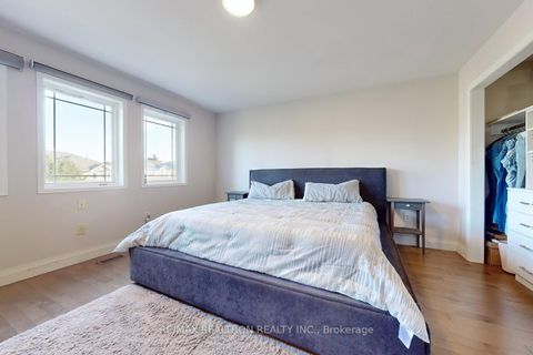 Photo 32 at 4 Kalmar Crescent, Oak Ridges, Richmond Hill