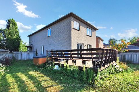 Photo 38 at 4 Kalmar Crescent, Oak Ridges, Richmond Hill