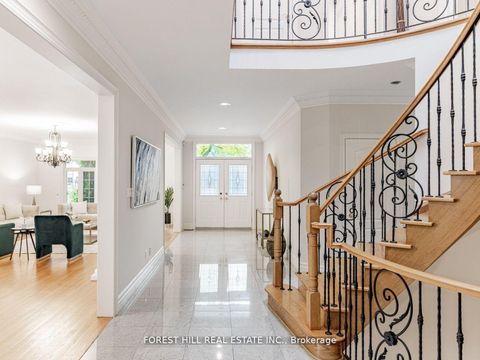 Photo 2 at 211 Byng Avenue, Willowdale East, Toronto