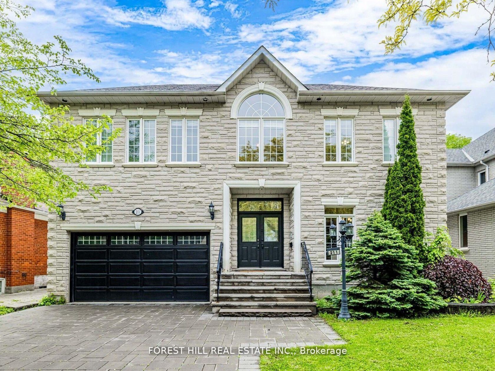 211 Byng Avenue, Willowdale East, Toronto 