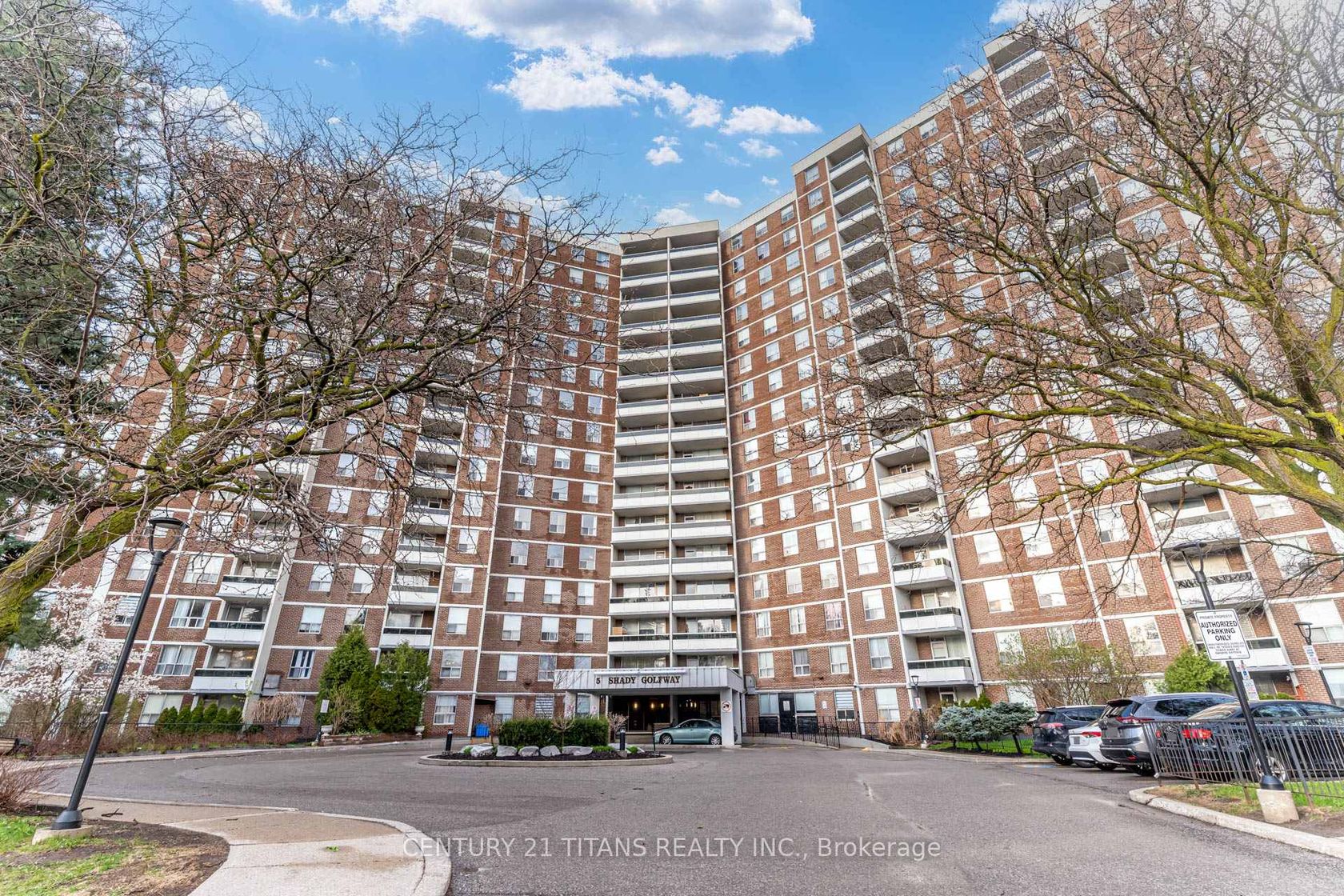 1510 - 5 Shady Golfway, Flemingdon Park, Toronto 