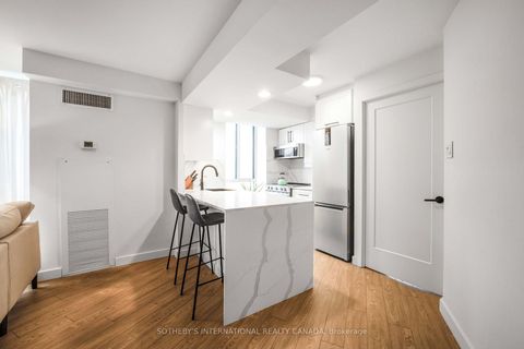 Photo 8 at 213 - 801 King Street W, Niagara, Toronto