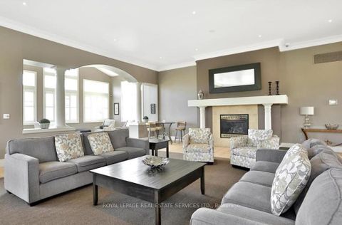 Photo 23 at 207 - 1450 Bishops Gate, GA Glen Abbey, Oakville