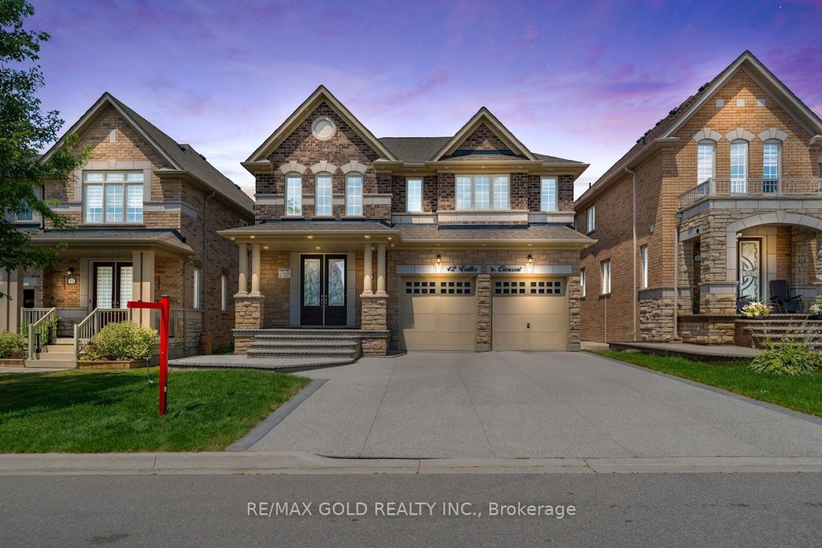 42 Valleybrook Crescent S, Rural Caledon, Caledon 