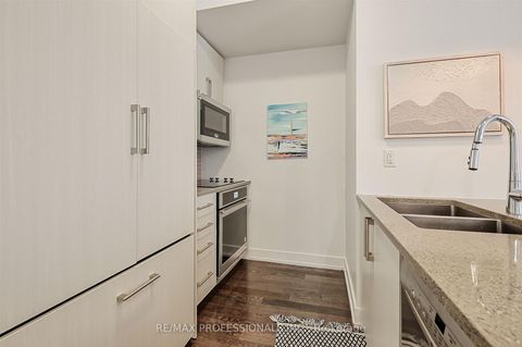 Photo 17 at 11 Powerhouse Street, Junction, Toronto