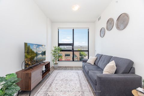 Photo 12 at 211 - 2908 Highway 7 Road, Concord, Vaughan