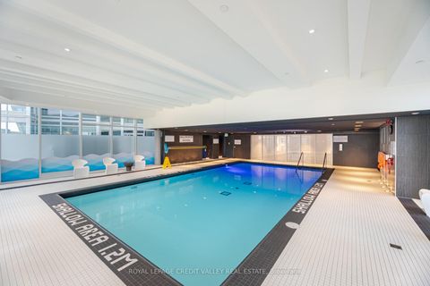 Photo 19 at 211 - 2908 Highway 7 Road, Concord, Vaughan