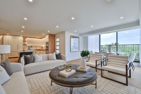 Photo 4 at 808 - 447 Walmer Road, Forest Hill South, Toronto