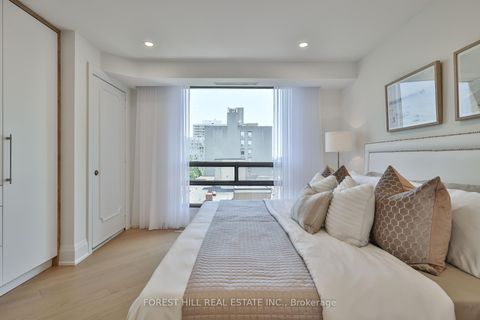 Photo 15 at 808 - 447 Walmer Road, Forest Hill South, Toronto