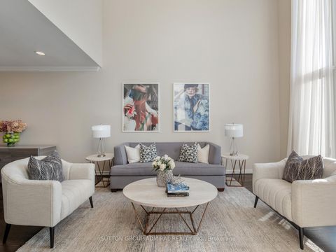 Photo 3 at 88 Ventura Way, Beverley Glen, Vaughan