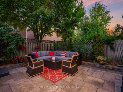 Photo 42 at 88 Ventura Way, Beverley Glen, Vaughan