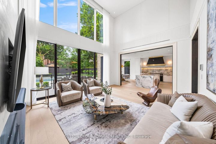 Photo 11 at 335 Lytton Boulevard, Lawrence Park South, Toronto