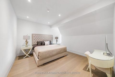 Photo 24 at 335 Lytton Boulevard, Lawrence Park South, Toronto