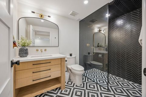 Photo 30 at 8 Larkin Avenue, Nobleton, King